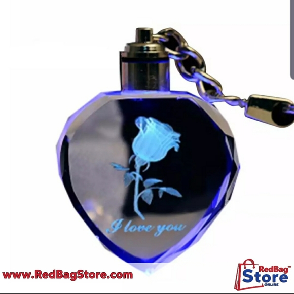 3/$25🔥Crystal Rose LED Light Keychain Love Heart - Picture 3 of 6
